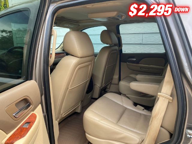Chevrolet Tahoe Vehicle Image 06
