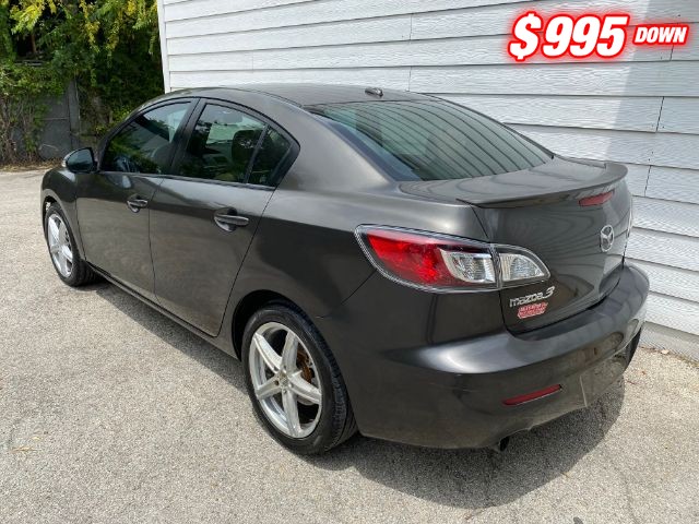 Mazda Mazda3 Sedan Vehicle Image 03