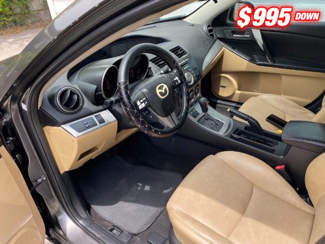 Mazda Mazda3 Sedan Vehicle Image 05