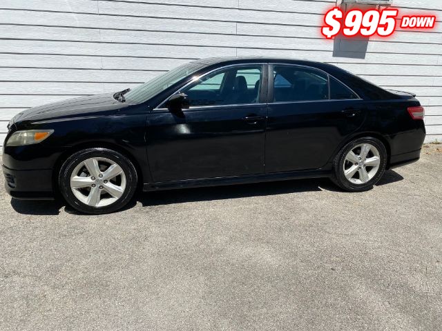 Toyota Camry Vehicle Image 02