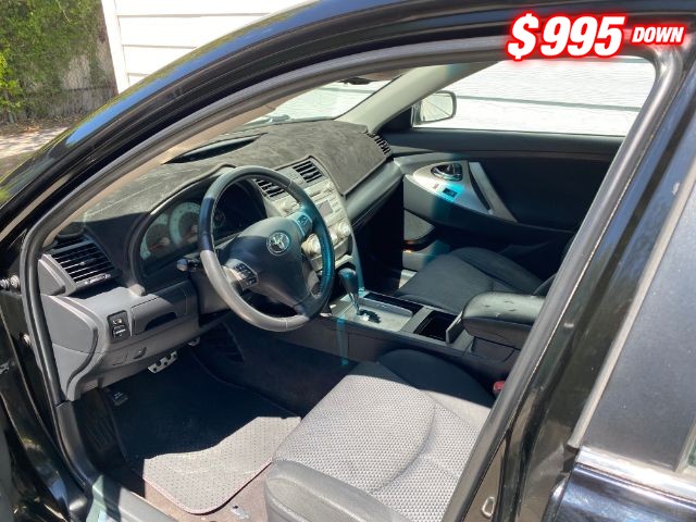 Toyota Camry Vehicle Image 05