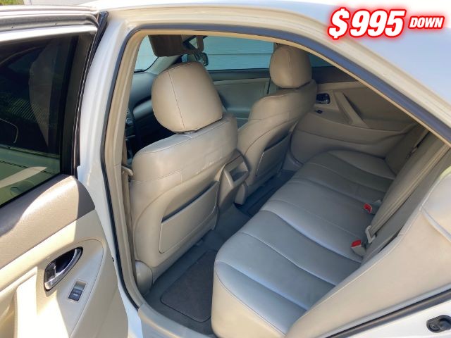 Toyota Camry Vehicle Image 06