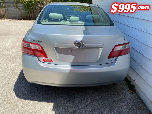 Toyota Camry Vehicle Image 04