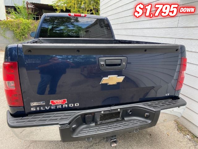 Chevrolet Silverado 1500 Vehicle Image 04