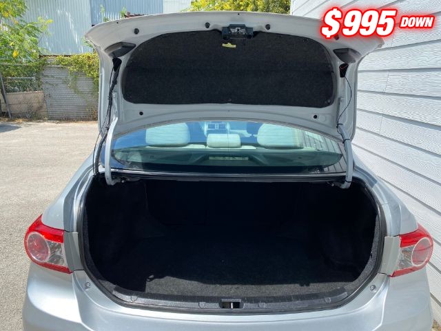 Toyota Corolla Vehicle Image 07