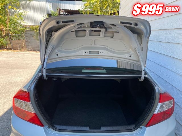 Honda Civic Sedan Vehicle Image 07