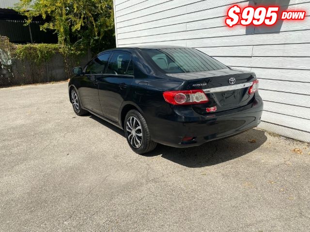 Toyota Corolla Vehicle Image 03