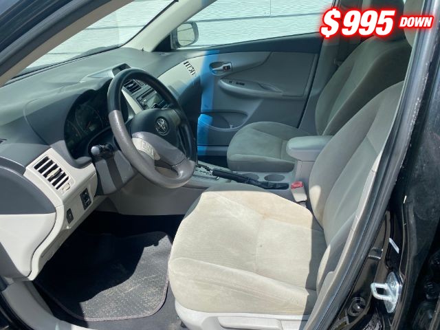 Toyota Corolla Vehicle Image 05