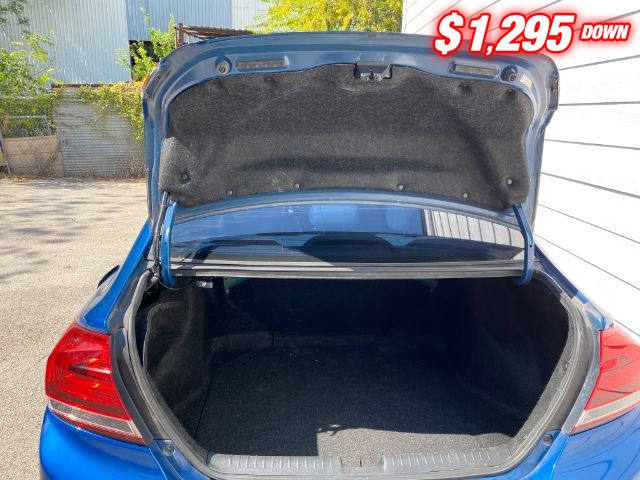 Honda Civic Sedan Vehicle Image 07