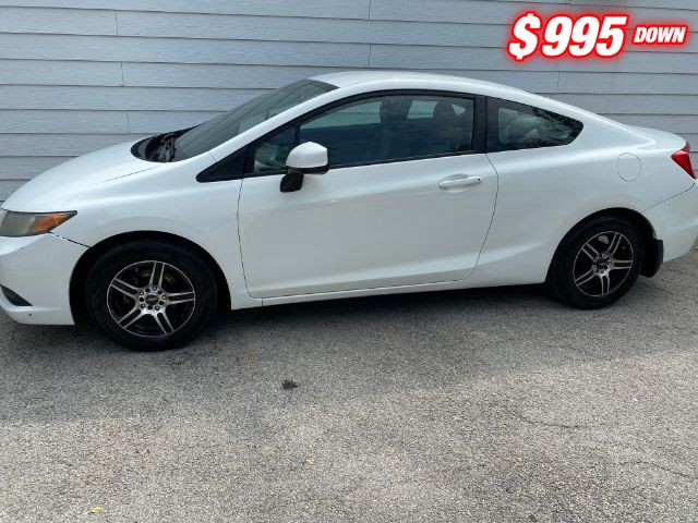 Honda Civic Coupe Vehicle Image 02