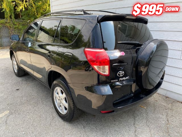 Toyota RAV4 Vehicle Image 03