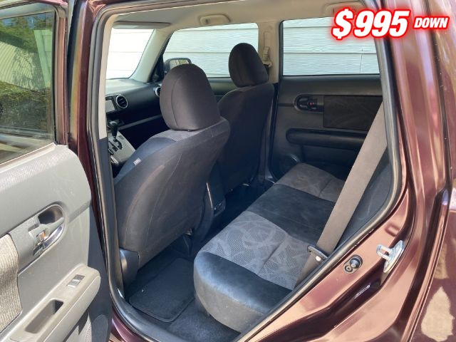 Scion xB Vehicle Image 06