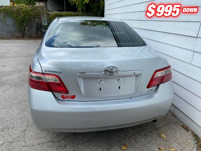 Toyota Camry Vehicle Image 04