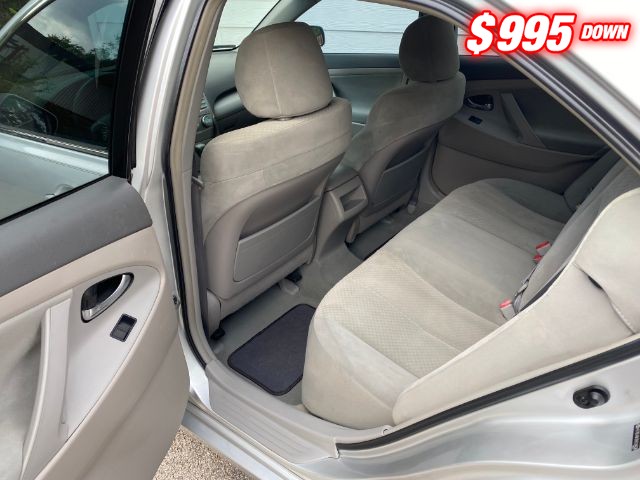 Toyota Camry Vehicle Image 06
