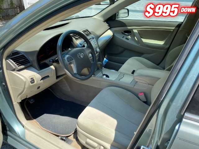 Toyota Camry Vehicle Image 05