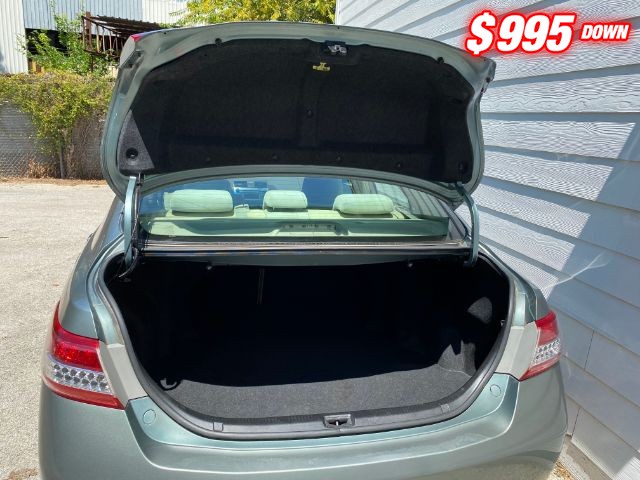 Toyota Camry Vehicle Image 07