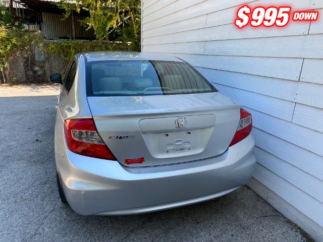 Honda Civic Sedan Vehicle Image 04