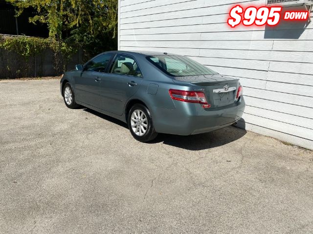 Toyota Camry Vehicle Image 03
