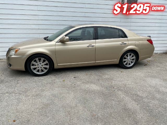Toyota Avalon Vehicle Image 02