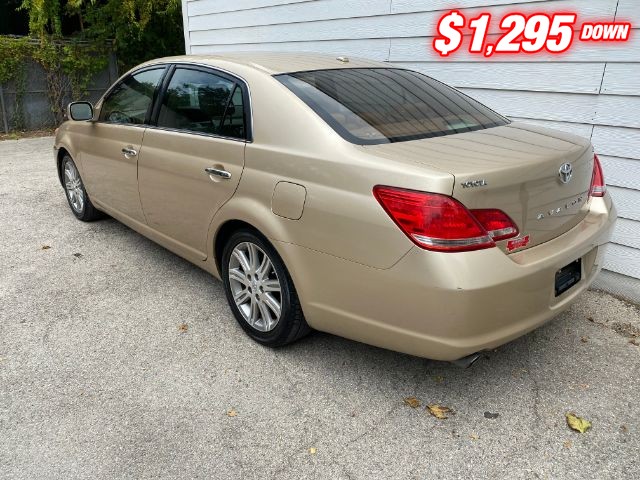 Toyota Avalon Vehicle Image 03