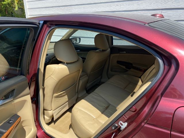 Honda Accord Sedan Vehicle Image 06