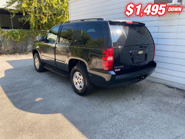 Chevrolet Tahoe Vehicle Image 03
