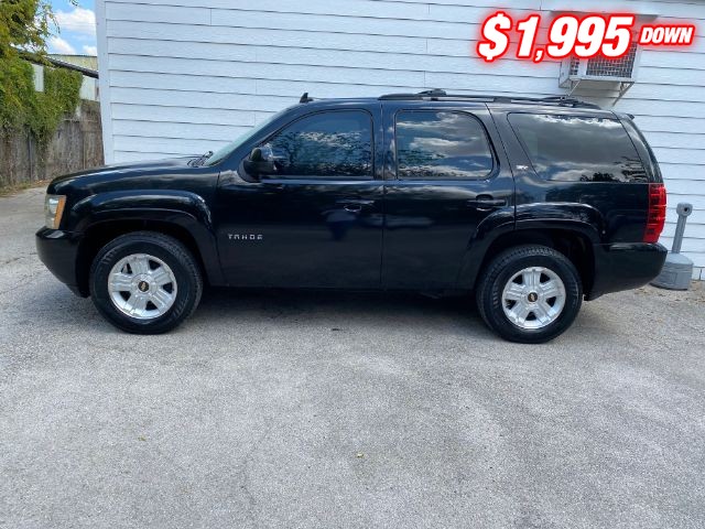 Chevrolet Tahoe Vehicle Image 02