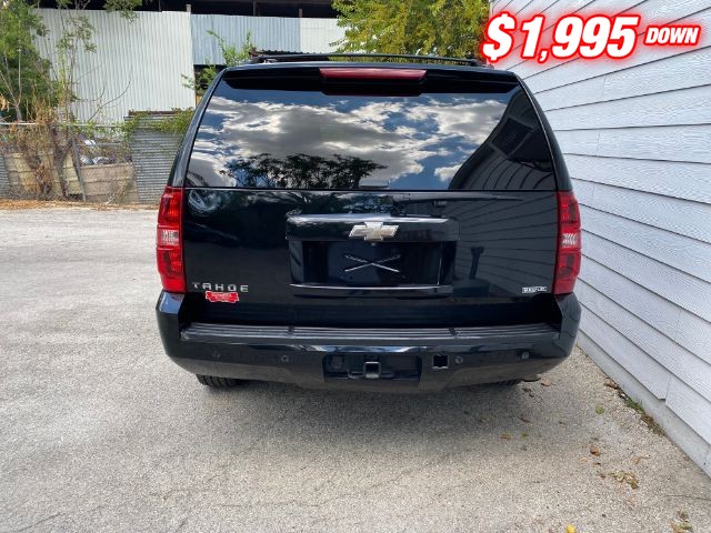 Chevrolet Tahoe Vehicle Image 04