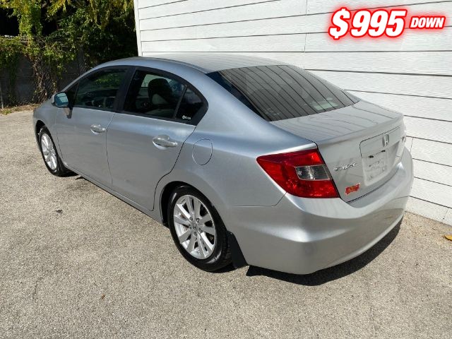 Honda Civic Sedan Vehicle Image 03
