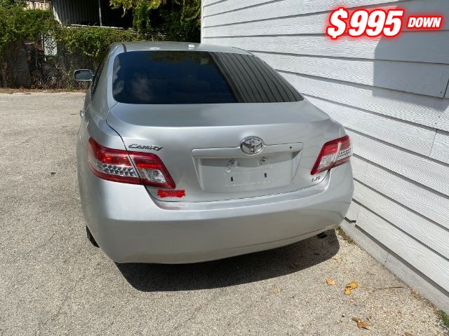 Toyota Camry Vehicle Image 04