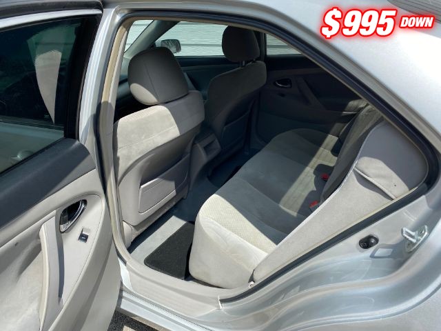 Toyota Camry Vehicle Image 06