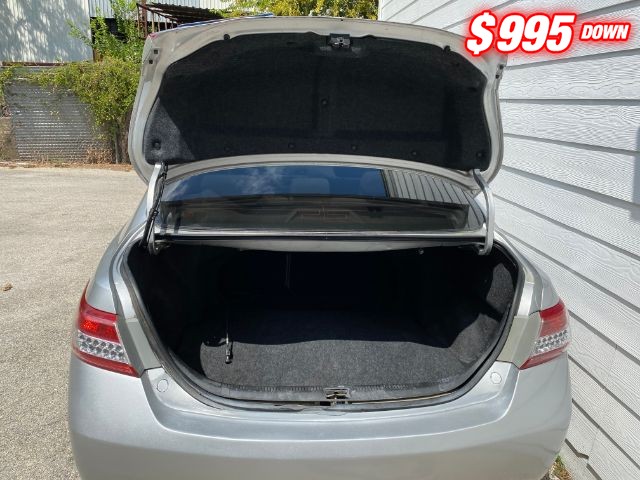 Toyota Camry Vehicle Image 07