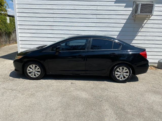 Honda Civic Sedan Vehicle Image 02