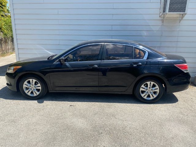Honda Accord Sedan Vehicle Image 02