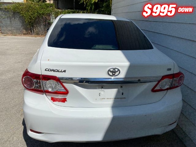 Toyota Corolla Vehicle Image 04