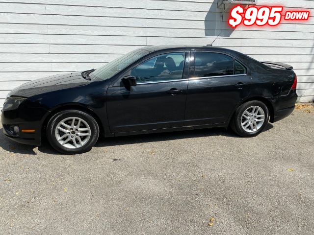 Ford Fusion Vehicle Image 02