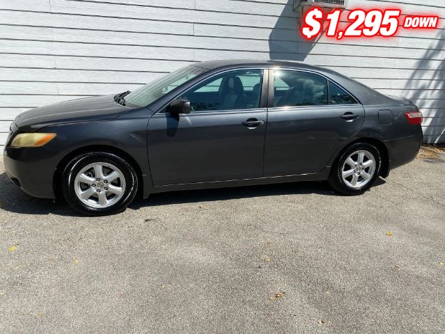 Toyota Camry Vehicle Image 02