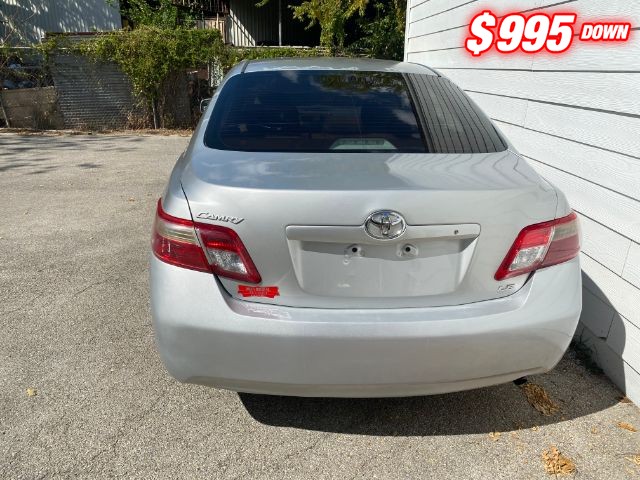 Toyota Camry Vehicle Image 04