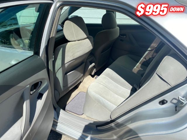 Toyota Camry Vehicle Image 06