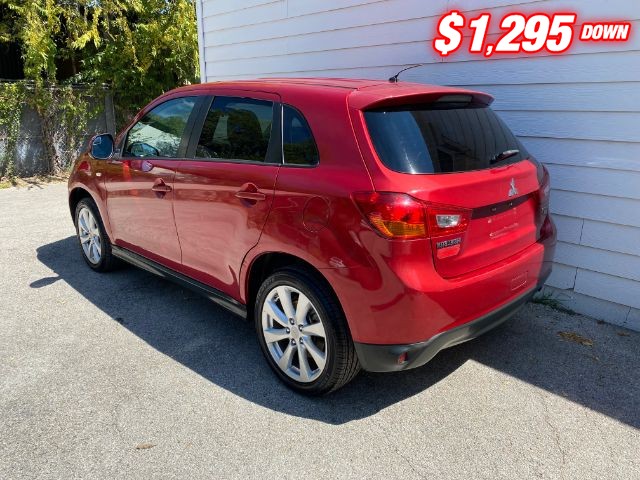 Mitsubishi Outlander Sport Vehicle Image 03