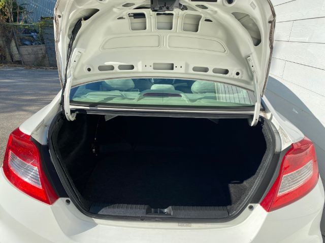 Honda Civic Coupe Vehicle Image 06