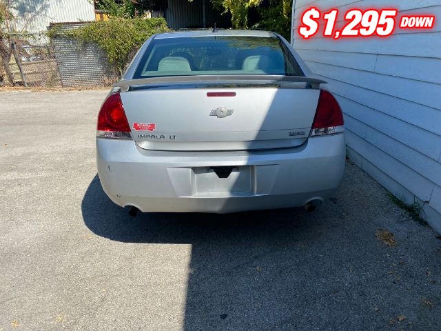 Chevrolet Impala Limited Vehicle Image 03