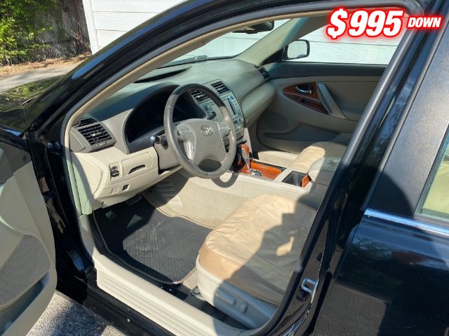 Toyota Camry Vehicle Image 05