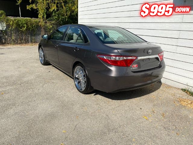 Toyota Camry Vehicle Image 03