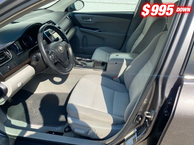 Toyota Camry Vehicle Image 05