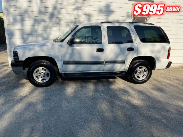 Chevrolet Tahoe Vehicle Image 02