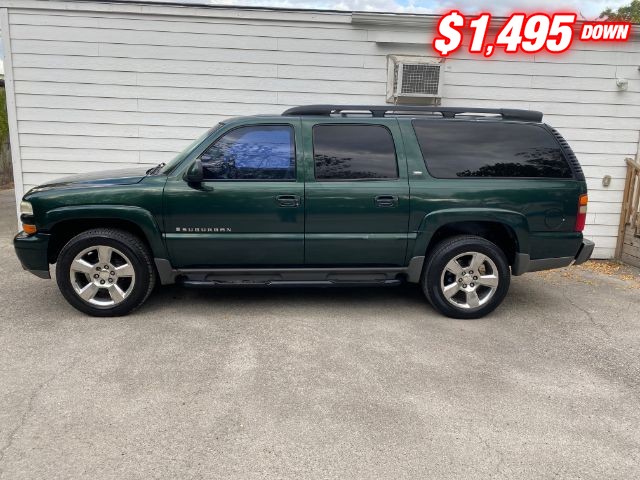 Chevrolet Suburban Vehicle Image 02