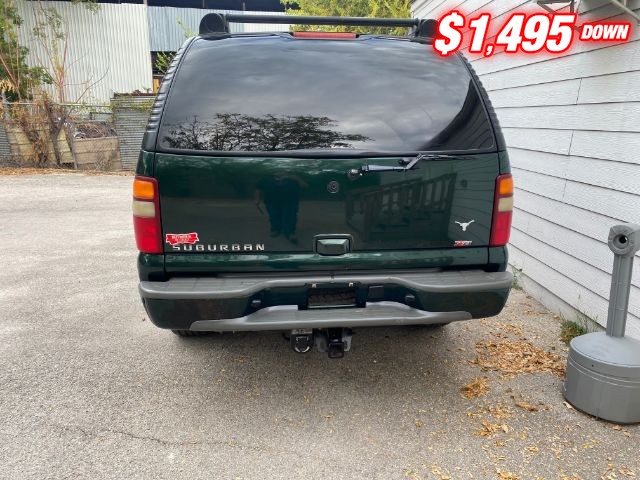 Chevrolet Suburban Vehicle Image 04