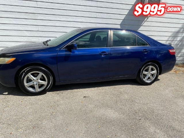 Toyota Camry Vehicle Image 02
