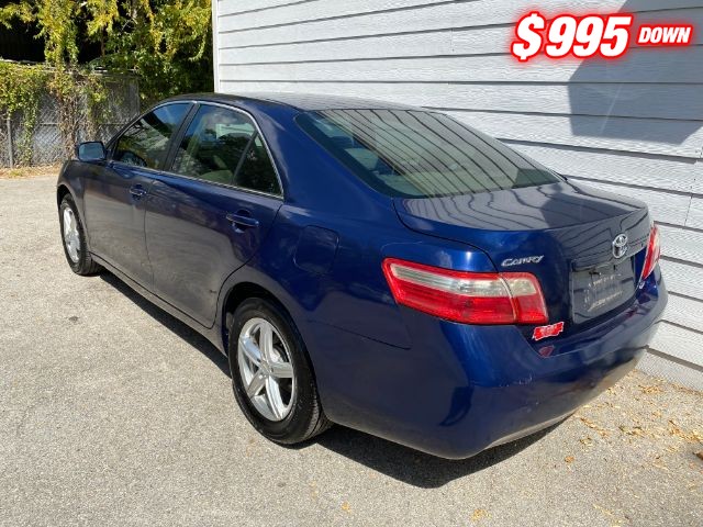 Toyota Camry Vehicle Image 03